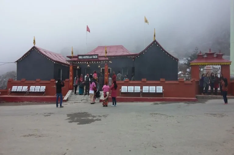 East Sikkim Tour Package | Gangtok, Tsomgo Lake & Nathula Pass Tour