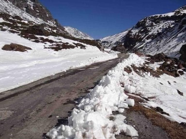 5 Days East Sikkim & Yumthang Tour | Changu Lake & Baba Mandir Package