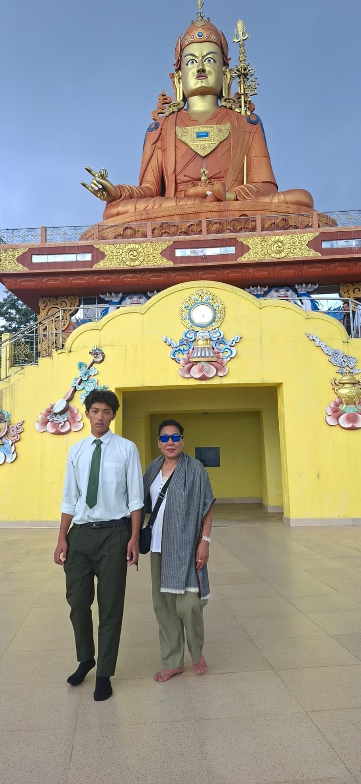 Guru Padmasambhava statue at Samdruptse Namchi